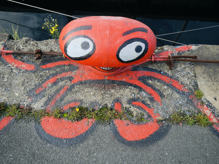 street art, crabe