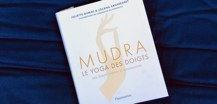 Mudra, le yoga des doigts (couverture du livre)