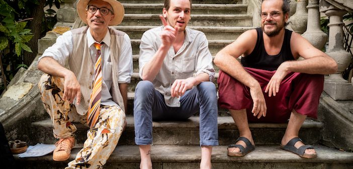 Trois ouvreurs de squats d'artistes à Paris : Gaspard DelanoeAlexandre Gain, Kevin Albert.